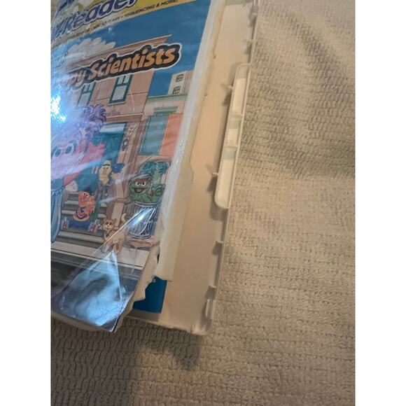 VTech VReader Sesame Street Happy Scientist EUC - Picture 3 of 7